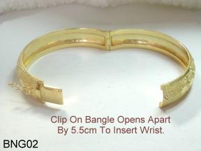 kaisilver bangle opens up for easy wear and take off